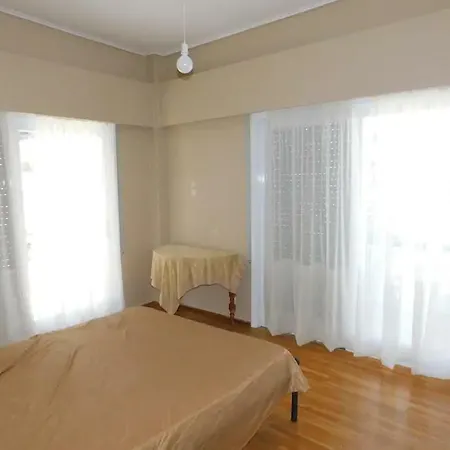 Vyronos Flat. Apartment *