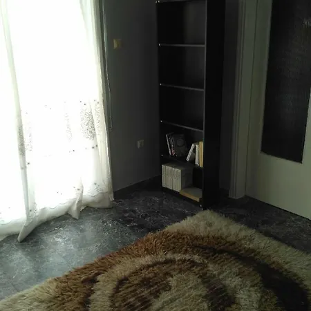 Vyronos Flat. Апартаменты