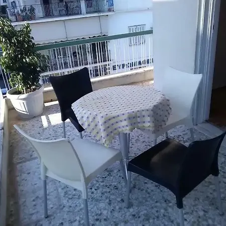 Vyronos Flat. Каламата